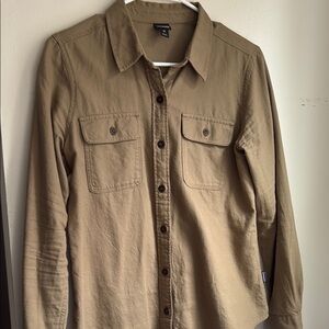 Olive geeen Button-Up Shirt